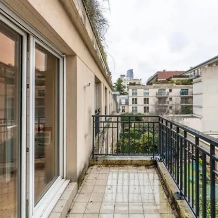 Break A Deux Pas De Paris Apartment *